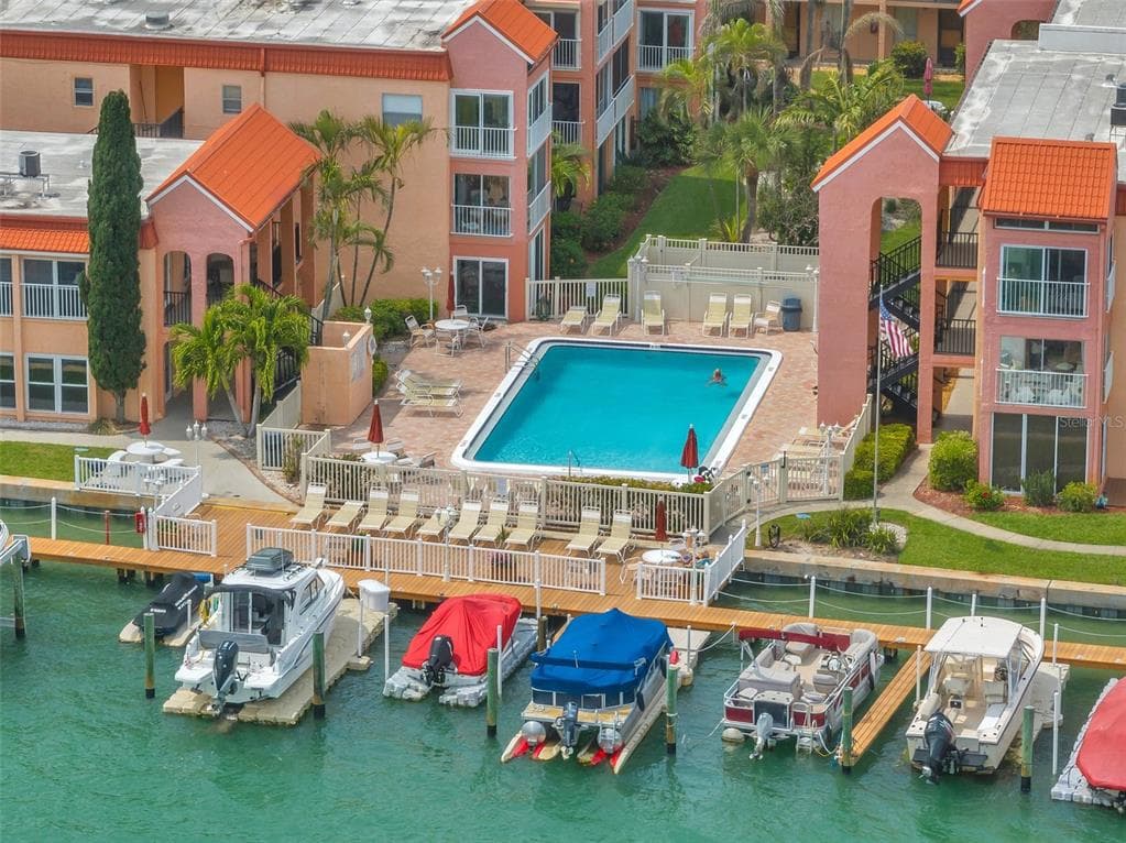 8901 BLIND PASS ROAD # 232, ST PETE BEACH, FL 33706 — zdjęcie 4
