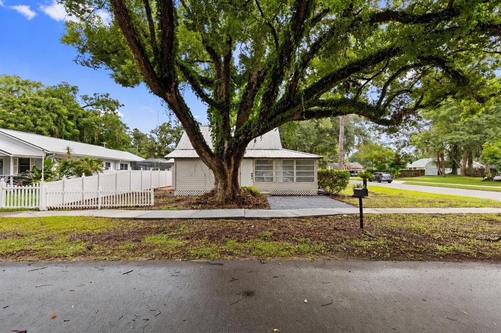 5450 10TH STREET, ZEPHYRHILLS, FL 33542 — zdjęcie 2
