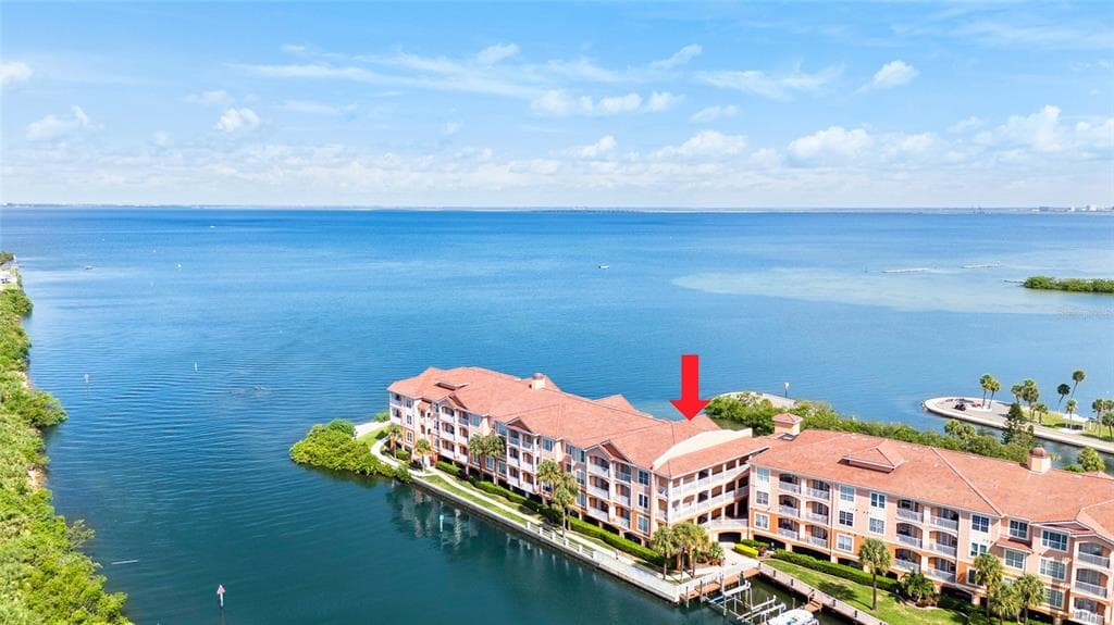 5000 CULBREATH KEY WAY # 9316, TAMPA, FL 33611