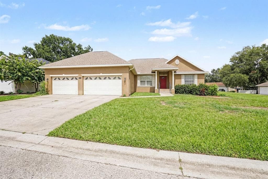 7231 REMINGTON OAKS DRIVE, LAKELAND, FL 33810