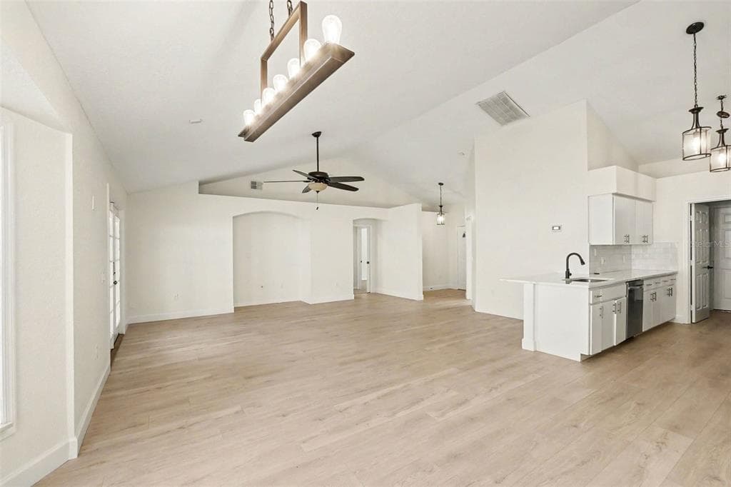 7231 REMINGTON OAKS DRIVE, LAKELAND, FL 33810 — zdjęcie 4