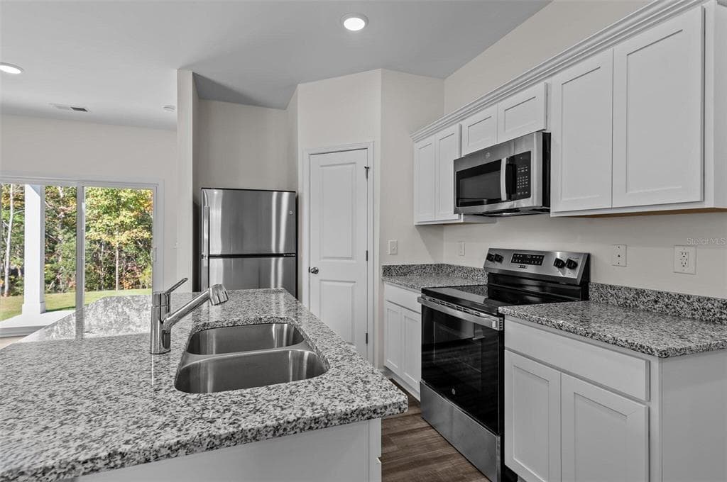 14626 ITALY AVENUE, DADE CITY, FL 33523 — zdjęcie 5