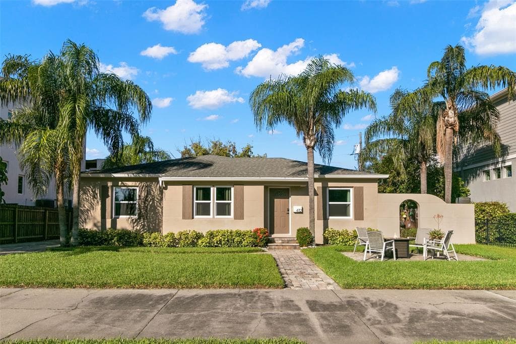 432 E DAVIS BOULEVARD, TAMPA, FL 33606