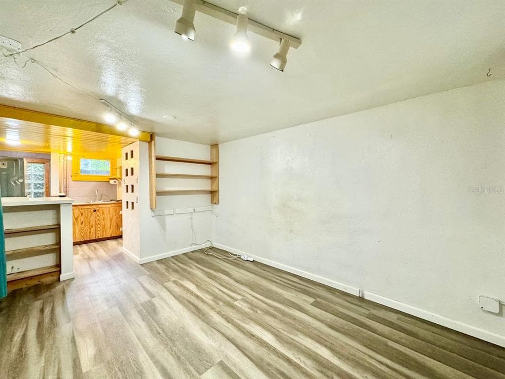 6601 N NAVIN AVENUE, TAMPA, FL 33604 — zdjęcie 2