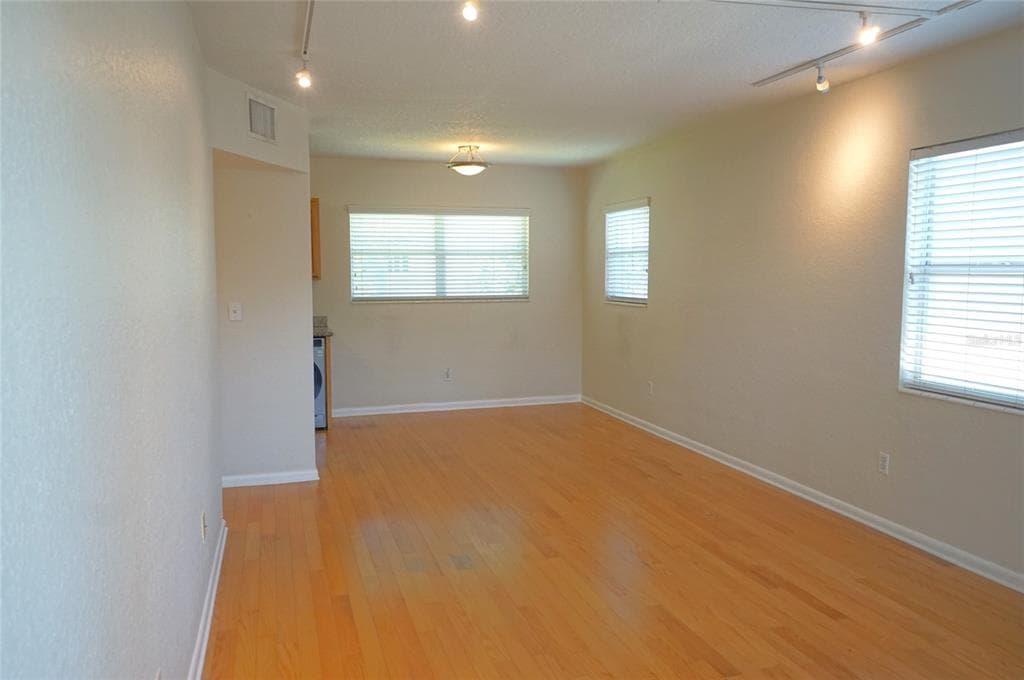 212 S CHURCH AVENUE # 212, TAMPA, FL 33609 — zdjęcie 4