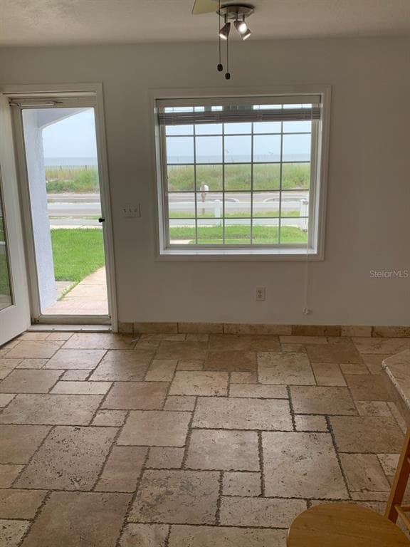 1908 S OCEAN SHORE BOULEVARD # B, FLAGLER BEACH, FL 32136 — zdjęcie 3