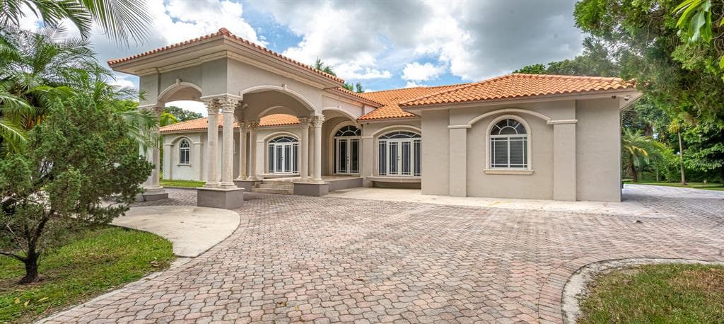 18390 SW 200TH STREET, MIAMI, FL 33187 — zdjęcie 2