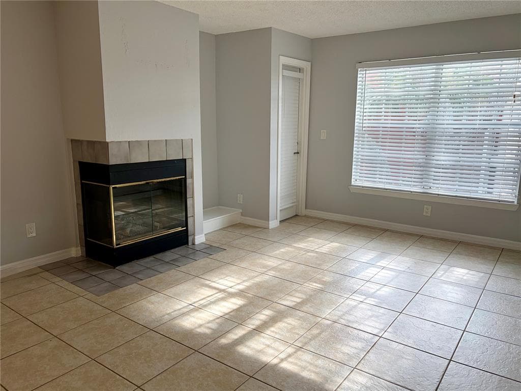 10200 GANDY BOULEVARD N # 915, ST PETERSBURG, FL 33702 — zdjęcie 2