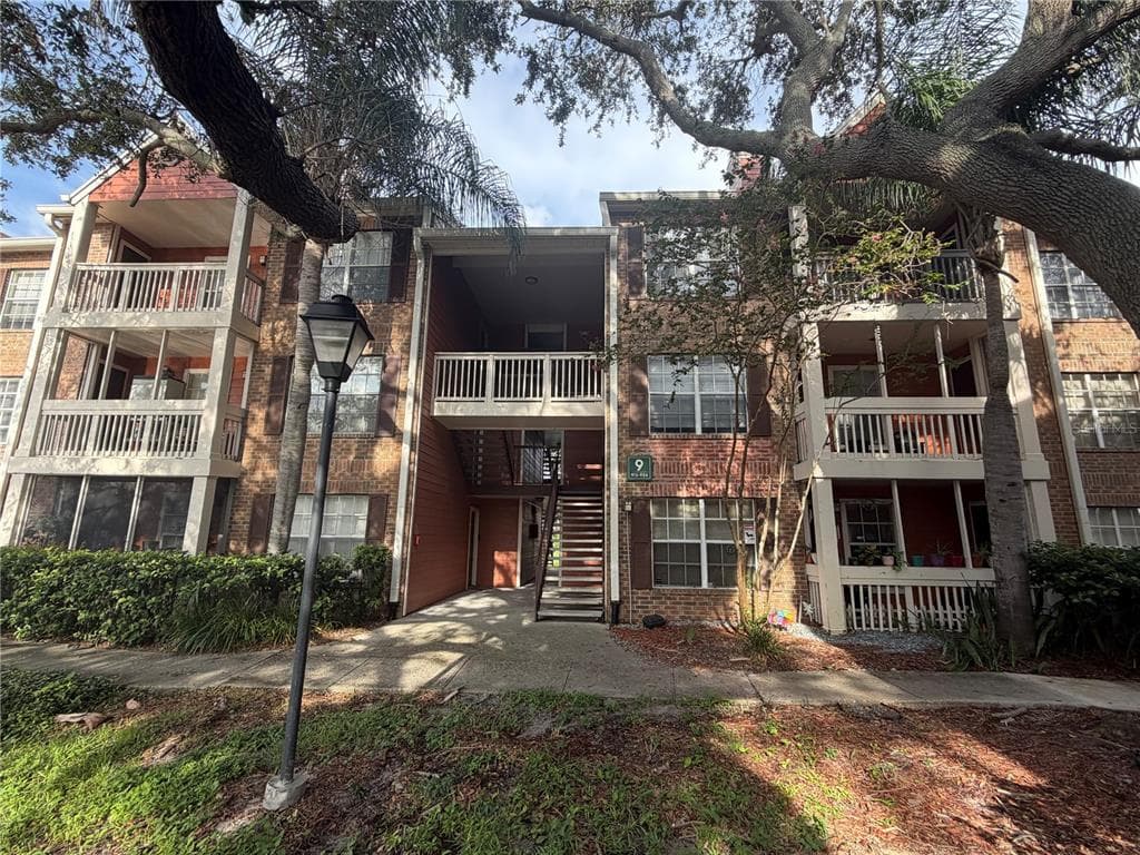 10200 GANDY BOULEVARD N # 915, ST PETERSBURG, FL 33702