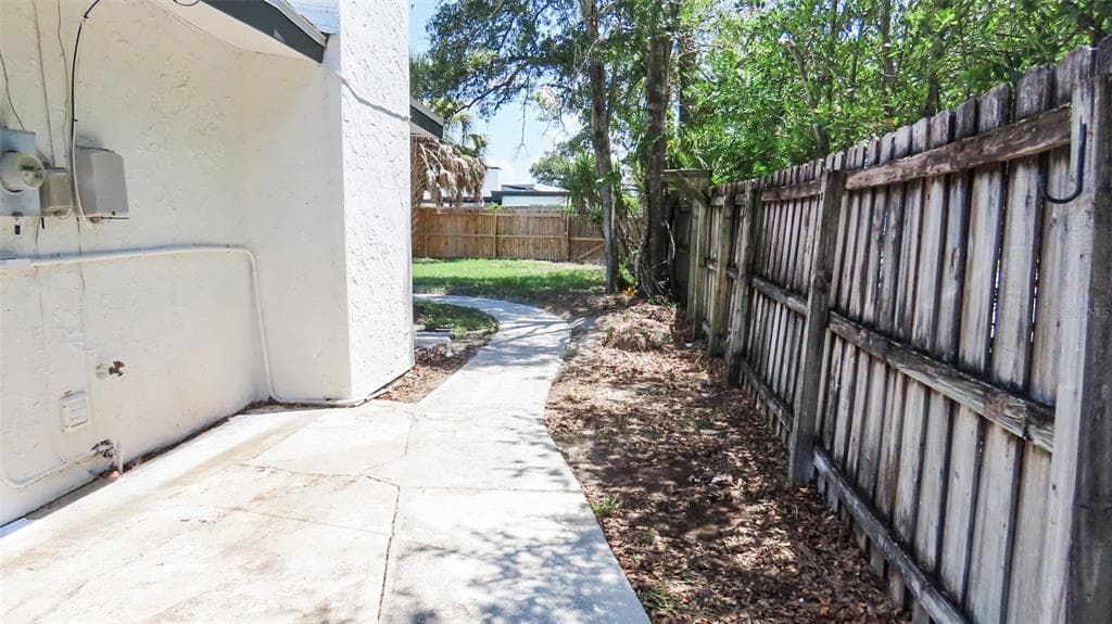 4594 17TH AVENUE N, ST PETERSBURG, FL 33713 — zdjęcie 3