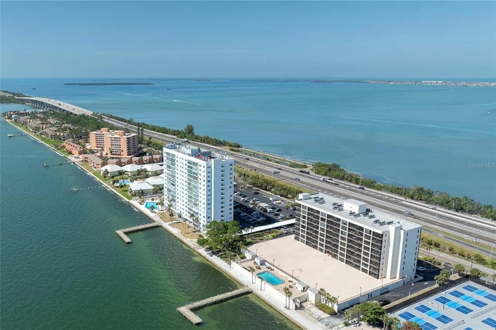 7100 SUNSHINE SKYWAY LANE S # 503, ST PETERSBURG, FL 33711