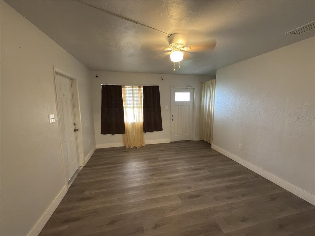 8274 BUMFORD AVENUE, NORTH PORT, FL 34287 — zdjęcie 3