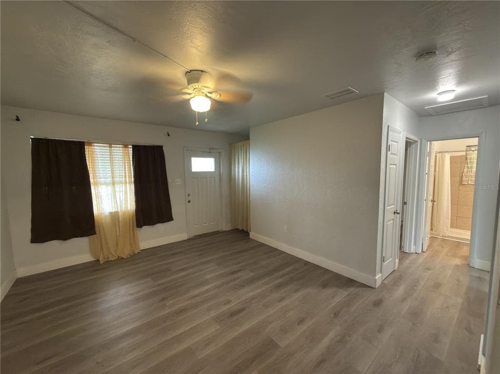 8274 BUMFORD AVENUE, NORTH PORT, FL 34287 — zdjęcie 4