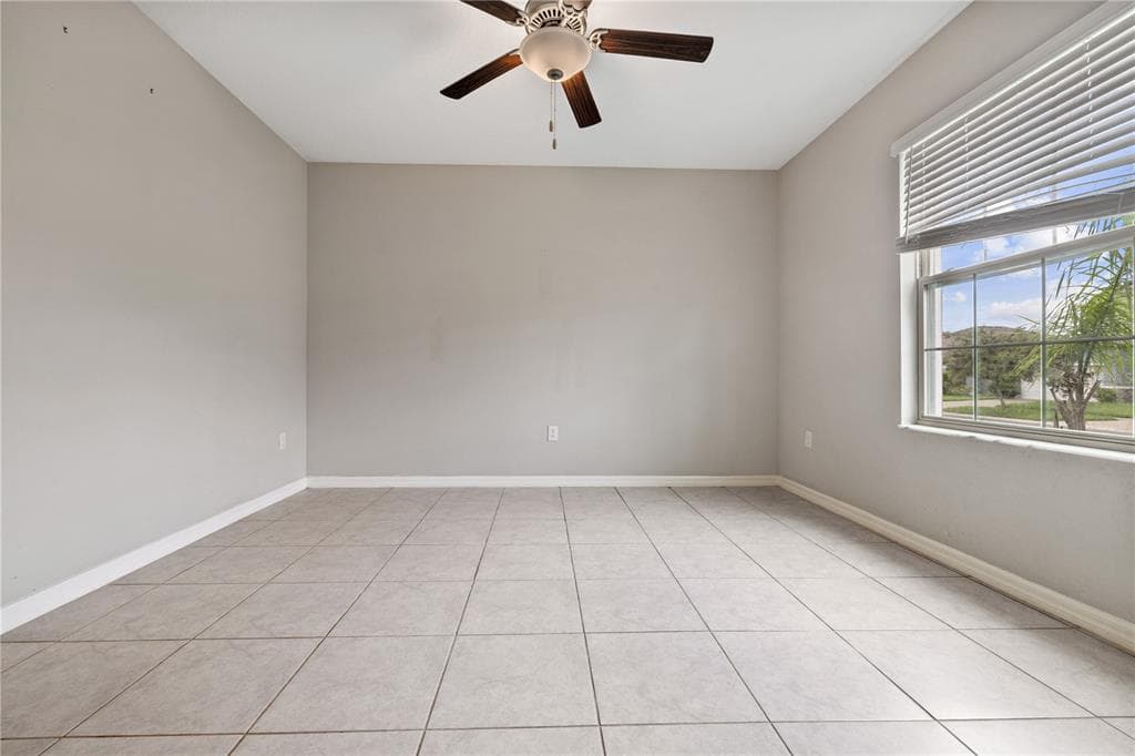 9413 CHANNING HILL DRIVE, RUSKIN, FL 33573 — zdjęcie 4