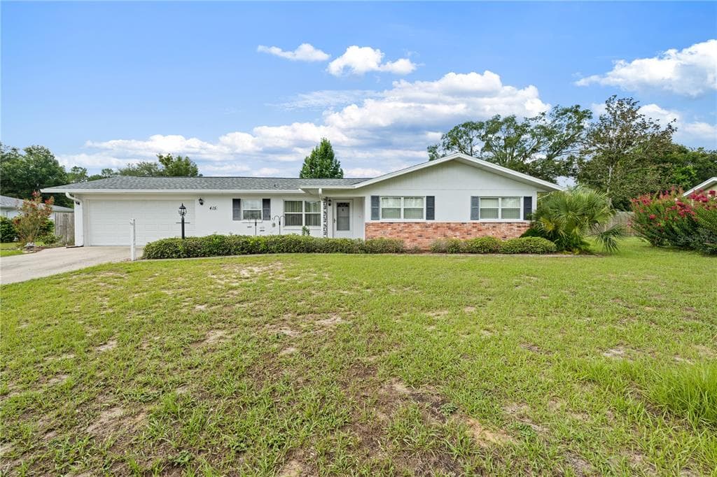 415 HIAWATHA AVENUE, INVERNESS, FL 34452