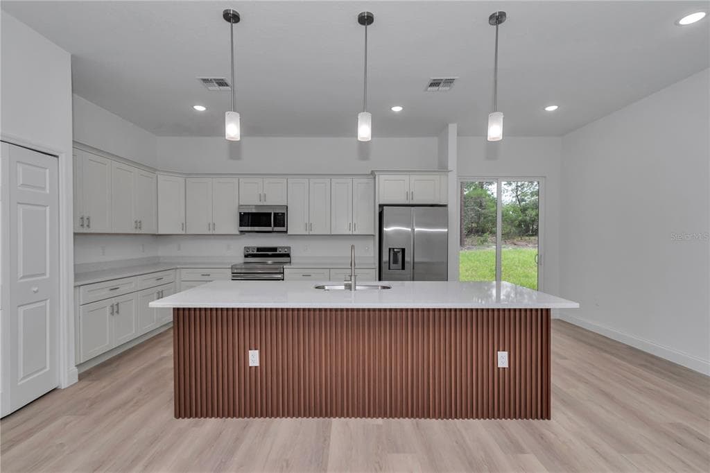 8737 N RAIDIN DRIVE, CITRUS SPRINGS, FL 34433 — zdjęcie 2