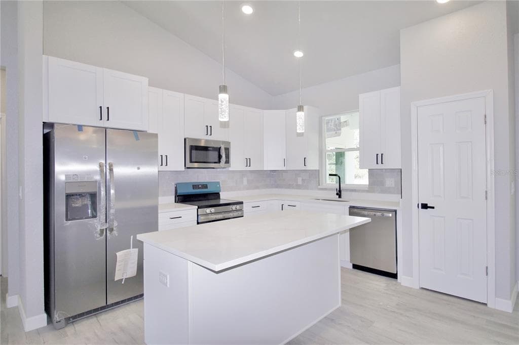 4000 GARIENDA AVENUE, SEBRING, FL 33872 — zdjęcie 2
