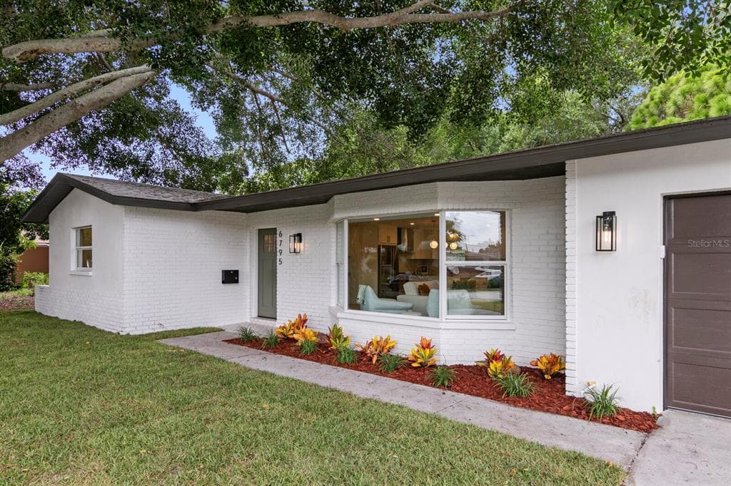 6795 14TH STREET S, ST PETERSBURG, FL 33705 — zdjęcie 2