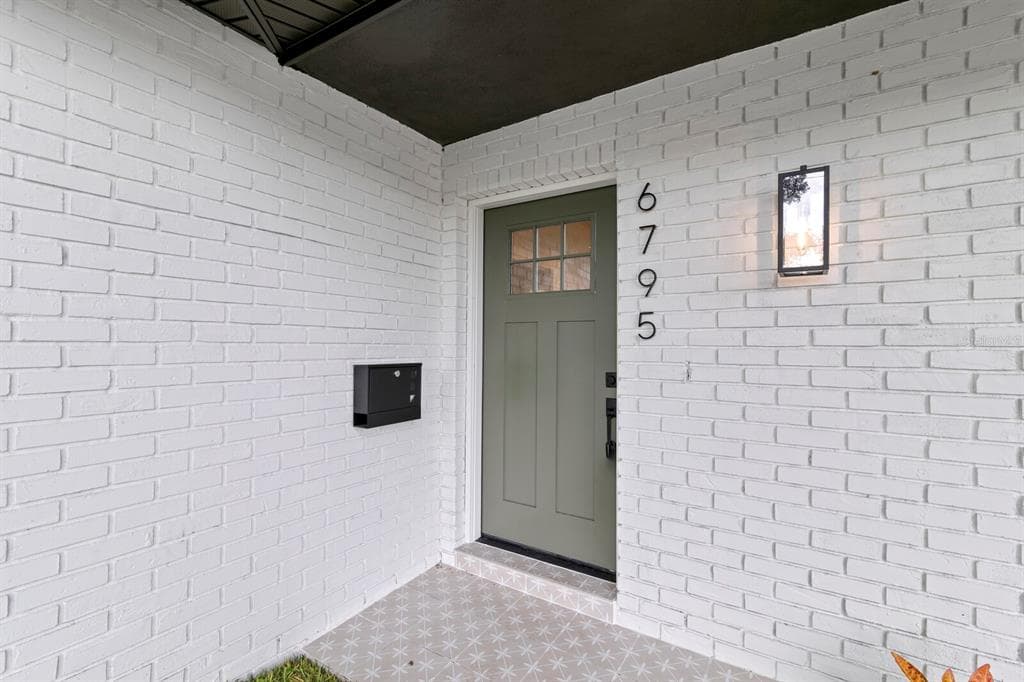 6795 14TH STREET S, ST PETERSBURG, FL 33705 — zdjęcie 3