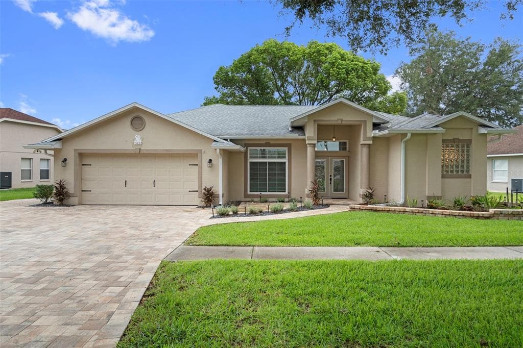 6245 SILVER OAKS DRIVE, ZEPHYRHILLS, FL 33542