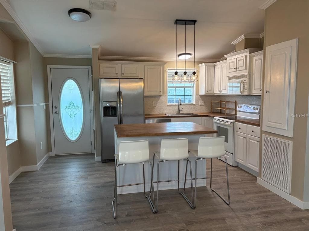 653 LOS ALTOS, NORTH PORT, FL 34287 — zdjęcie 5