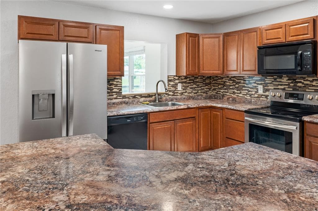 2809 GULFSTREAM ROAD, ORLANDO, FL 32805 — zdjęcie 2