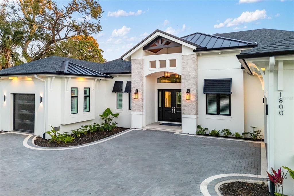 1800 WEBBER STREET, SARASOTA, FL 34239