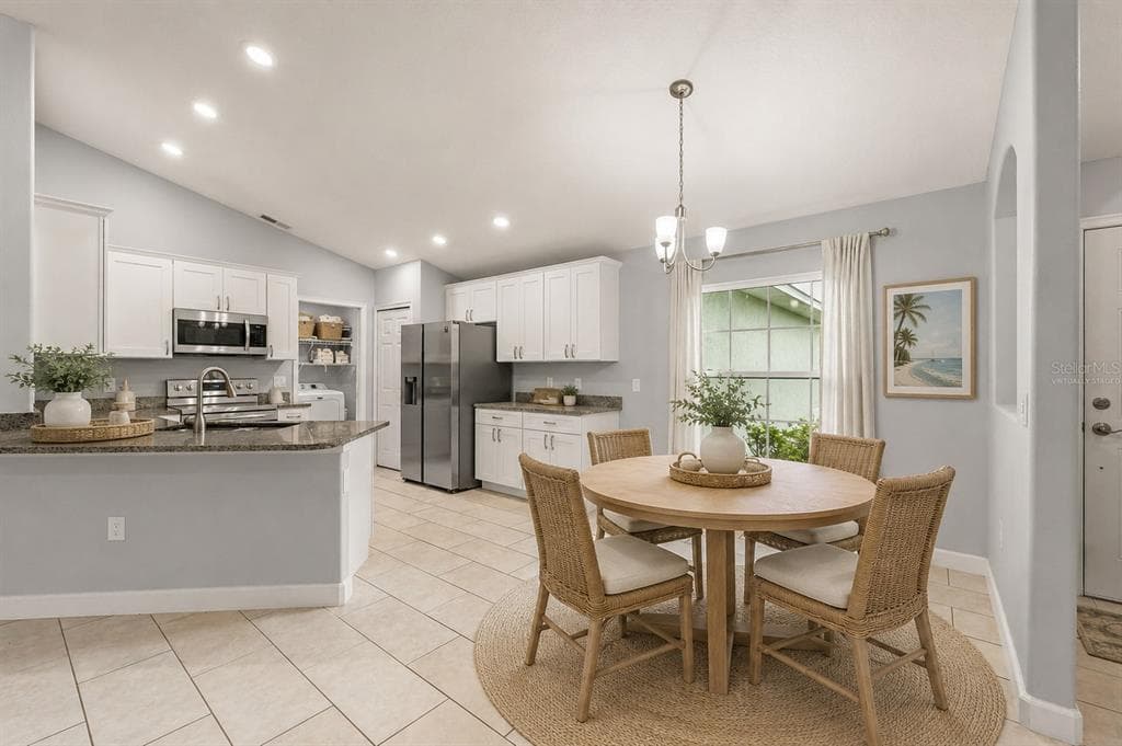 1300 AZORA DRIVE, DELTONA, FL 32725 — zdjęcie 3