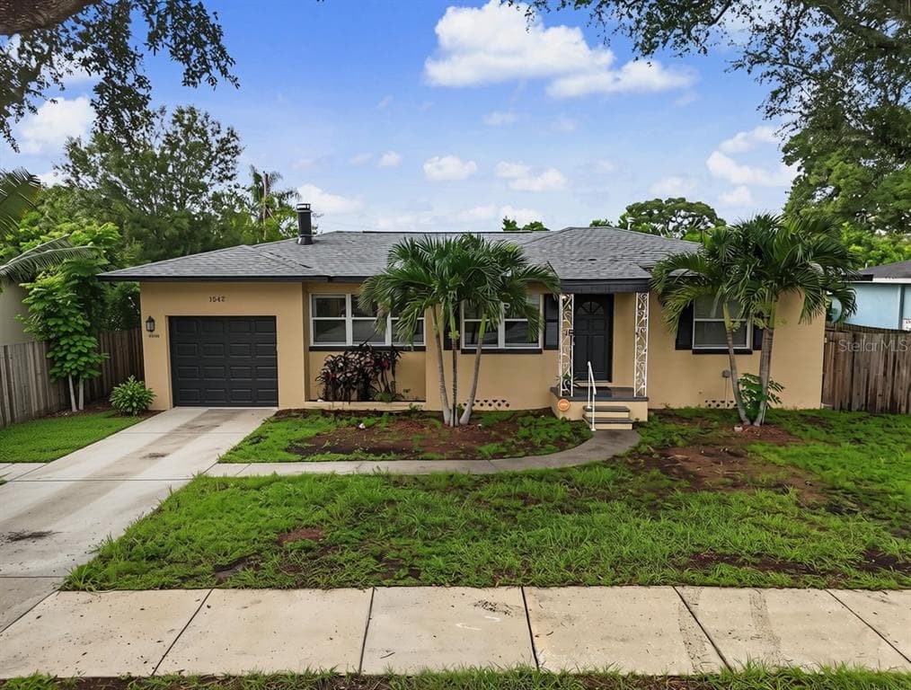 1542 LAKEVIEW ROAD, CLEARWATER, FL 33756