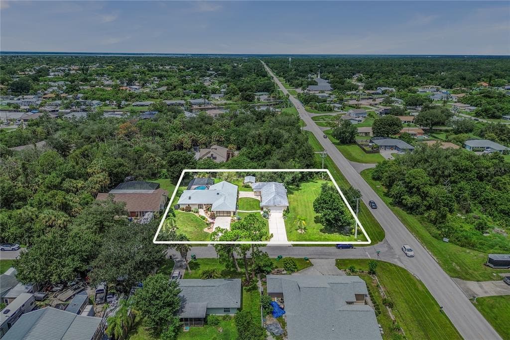 19217 ABHENRY CIRCLE, PORT CHARLOTTE, FL 33948 — zdjęcie 2