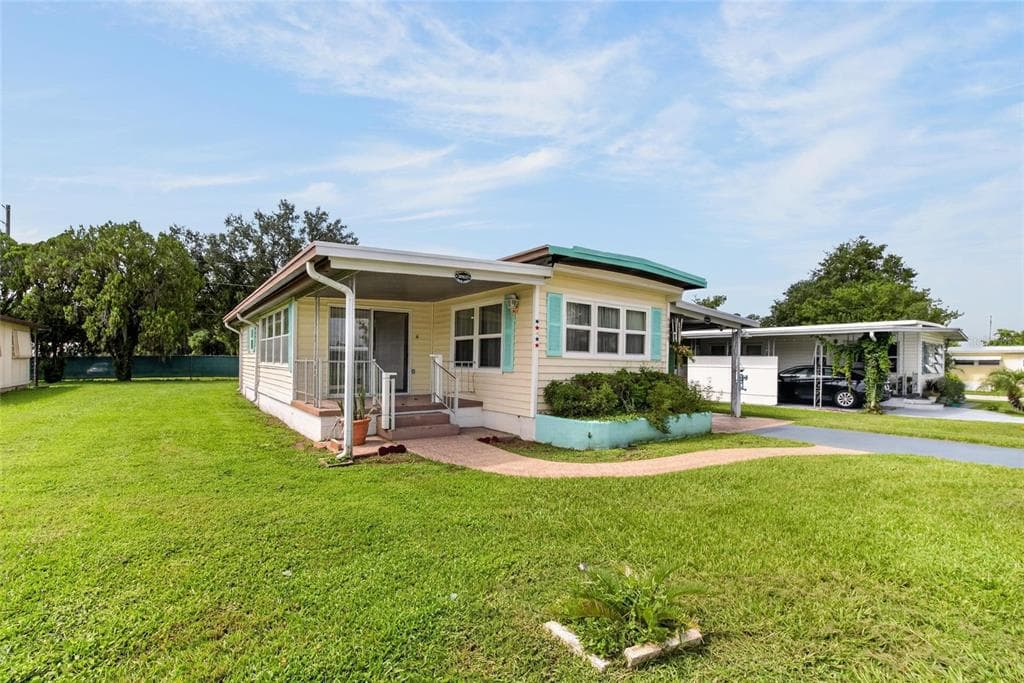 6004 ALPINE DRIVE, ZEPHYRHILLS, FL 33542 — zdjęcie 4