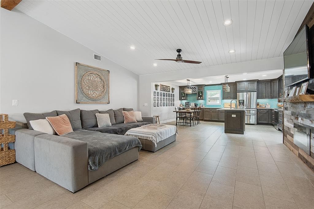 107 BURROUGHS DRIVE, PALM COAST, FL 32137 — zdjęcie 3
