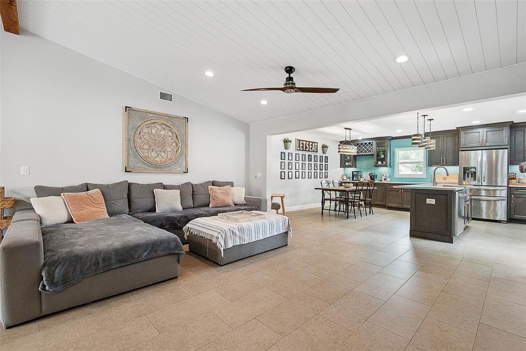 107 BURROUGHS DRIVE, PALM COAST, FL 32137 — zdjęcie 4