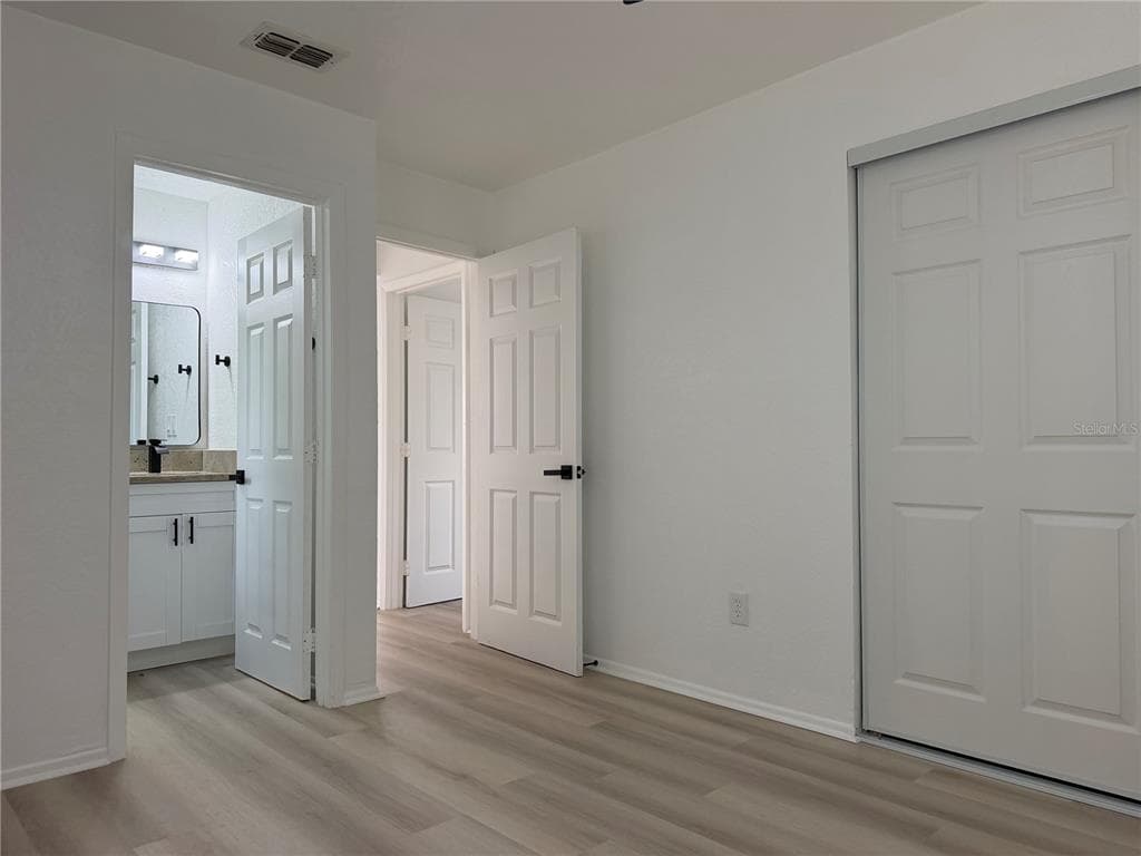 1102 E 108TH AVENUE, TAMPA, FL 33612 — zdjęcie 5