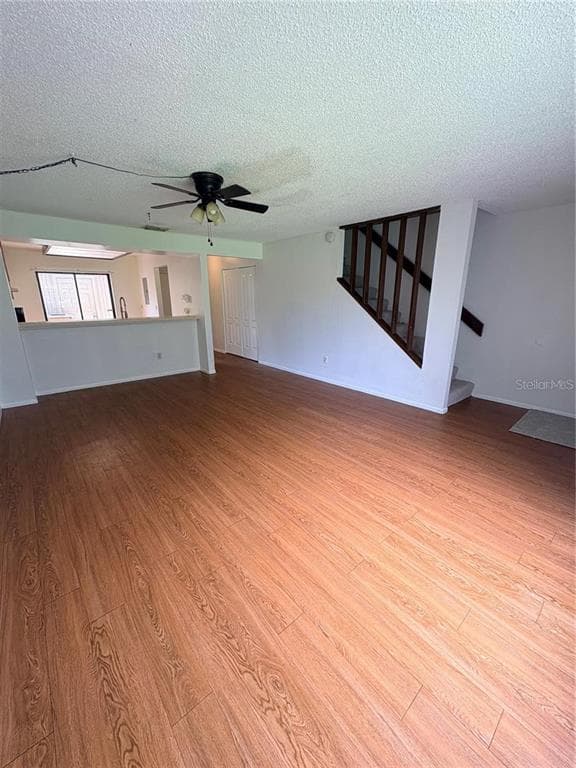 7907 TANGERINE DRIVE, TAMPA, FL 33637 — zdjęcie 4