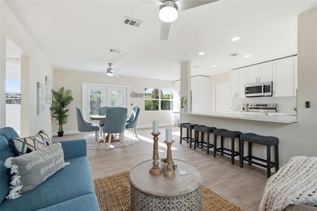 1060 JACKSON STREET, LARGO, FL 33770 — zdjęcie 4