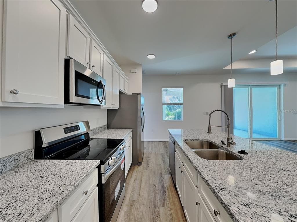 17508 WACO AVENUE, PORT CHARLOTTE, FL 33948 — zdjęcie 4