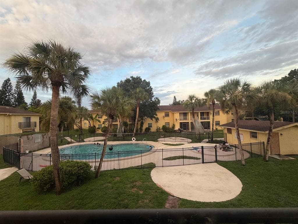 7501 GALLINETA COURT, TAMPA, FL 33615 — zdjęcie 4