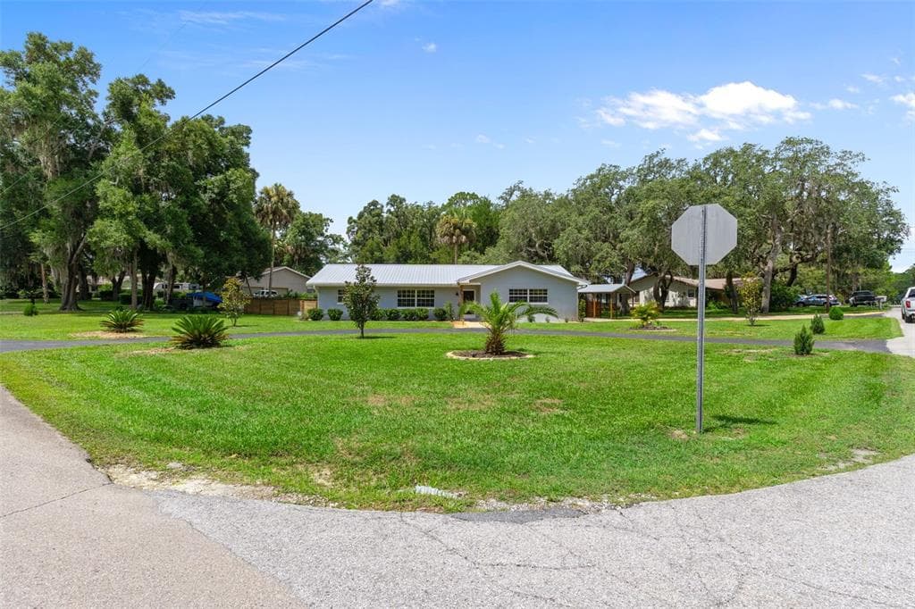 914 N MCGOWAN AVENUE, CRYSTAL RIVER, FL 34429 — zdjęcie 4