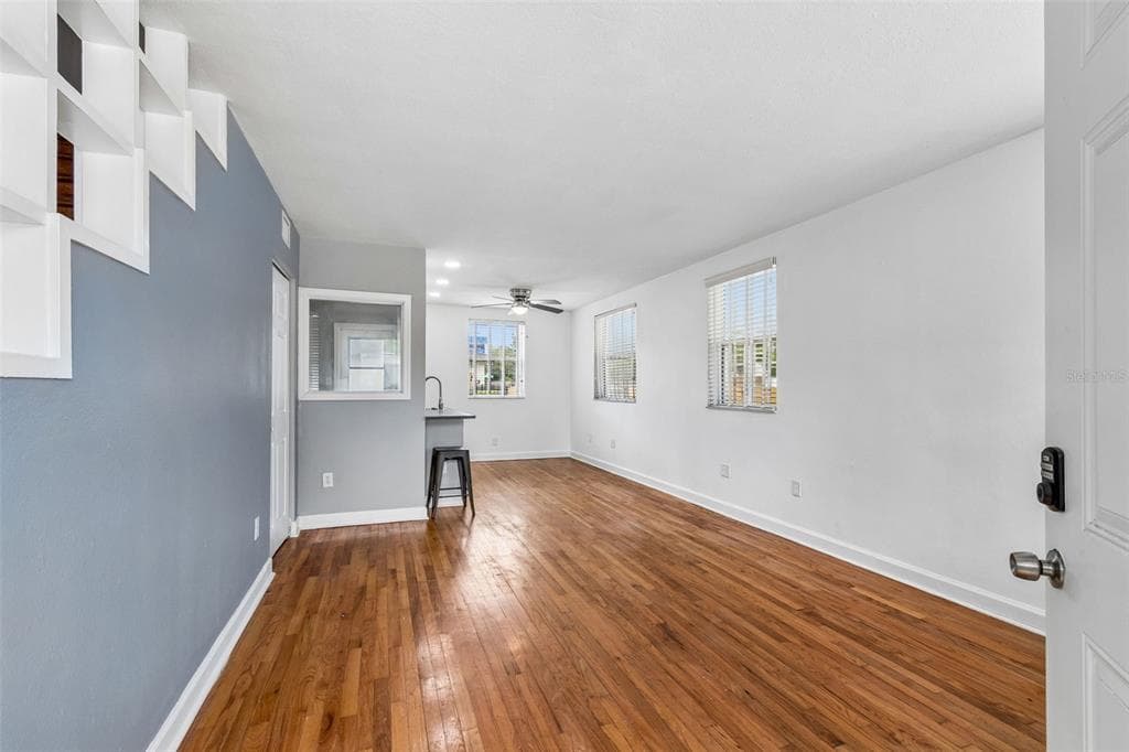 601 SWANN DRIVE, TAMPA, FL 33609 — zdjęcie 4