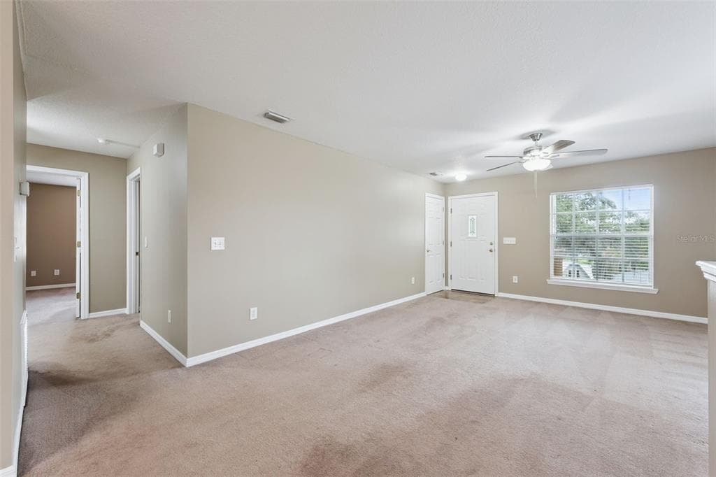 180 E MINNEHAHA AVENUE, CLERMONT, FL 34711 — zdjęcie 4