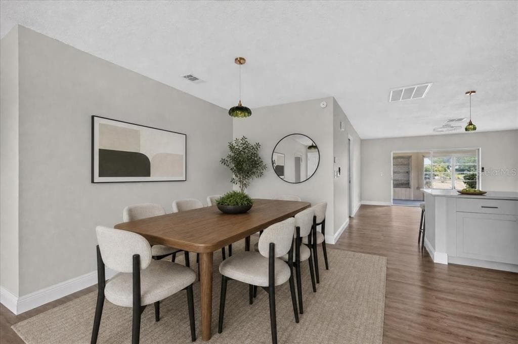 1201 WILD FEATHER LANE, SUN CITY CENTER, FL 33573 — zdjęcie 5