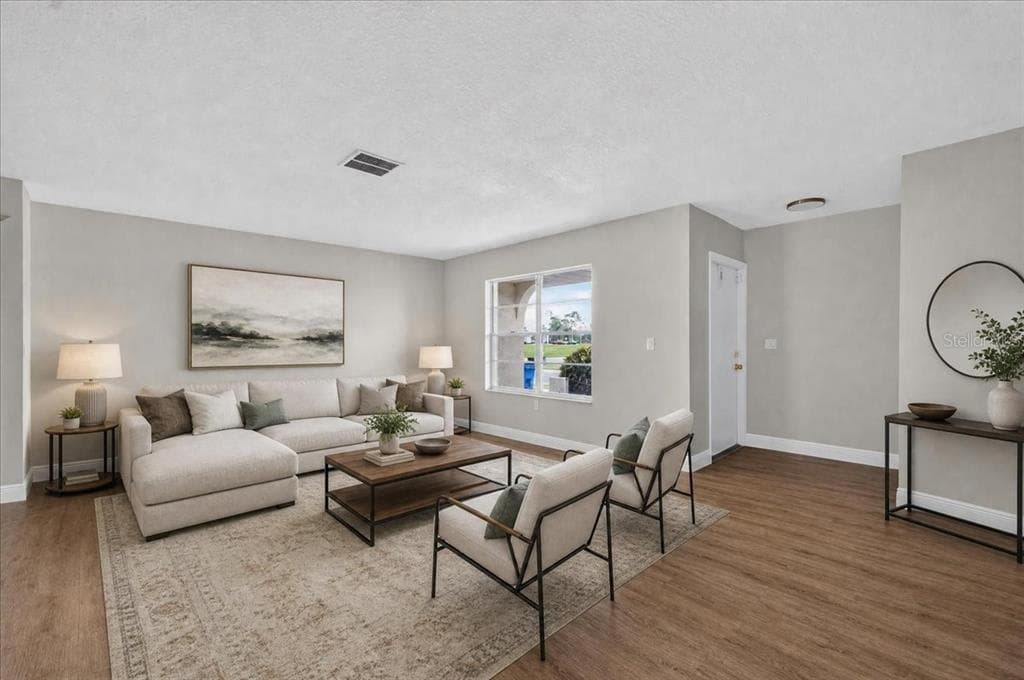 1201 WILD FEATHER LANE, SUN CITY CENTER, FL 33573 — zdjęcie 4