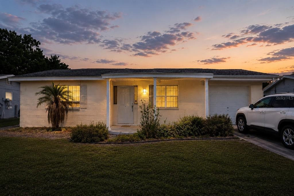 1024 VIKING DRIVE, HOLIDAY, FL 34691