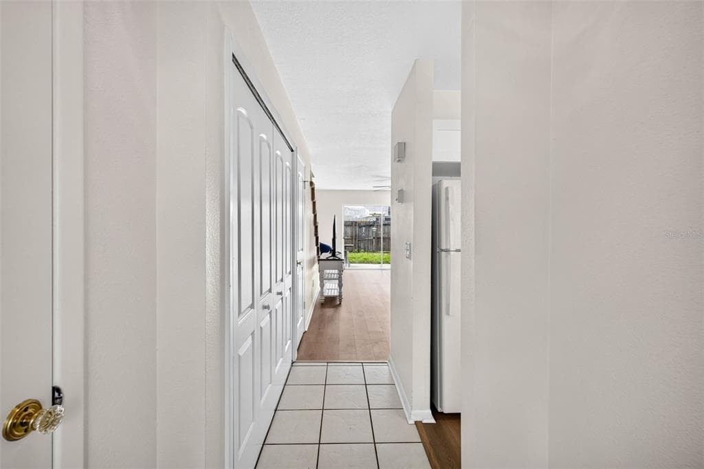 1760 MILL RUN CIRCLE, TAMPA, FL 33613 — zdjęcie 4