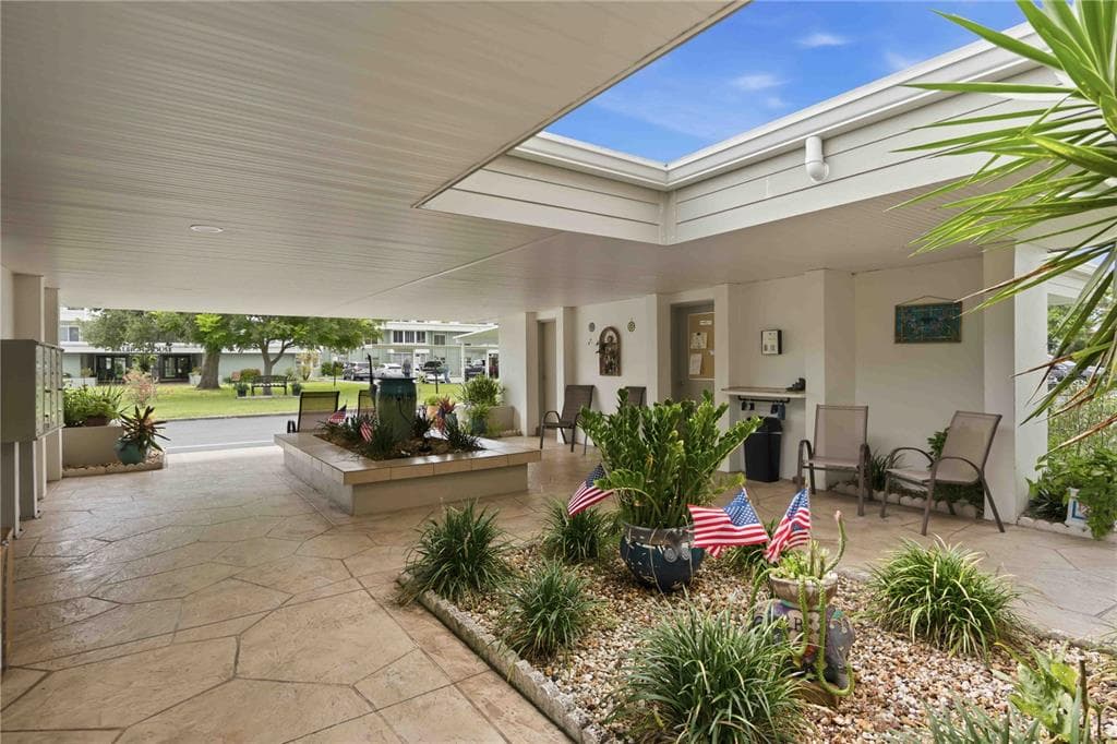 21300 BRINSON AVENUE # 201, PORT CHARLOTTE, FL 33952 — zdjęcie 4
