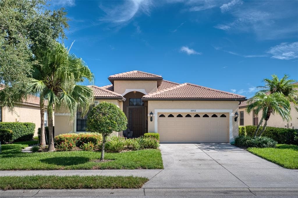 8053 STIRLING FALLS CIRCLE, SARASOTA, FL 34243