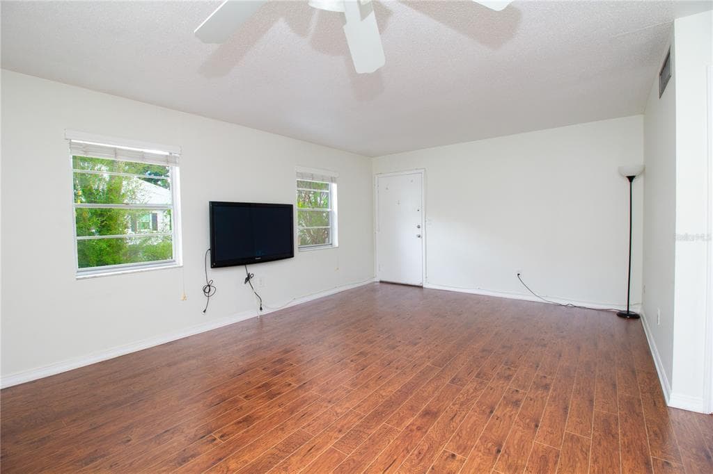 6940 A SUNSET DRIVE S # 2C, ST PETERSBURG, FL 33707 — zdjęcie 5