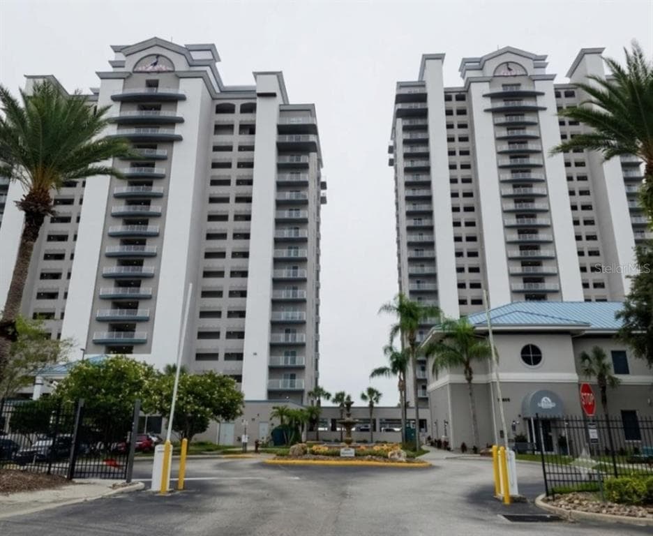 13427 BLUE HERON BEACH DR # 1405, ORLANDO, FL 32821