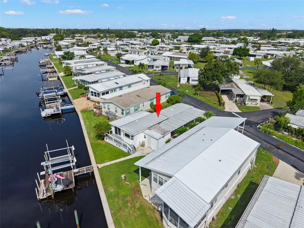 436 MOUNT OAK AVENUE NE # 747, ST PETERSBURG, FL 33702